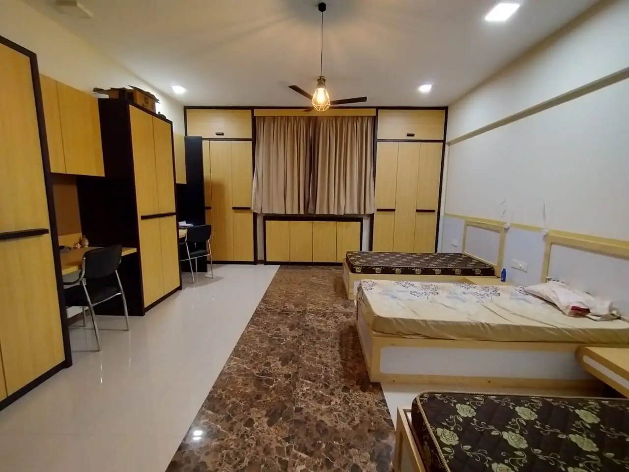 dy patil gallery