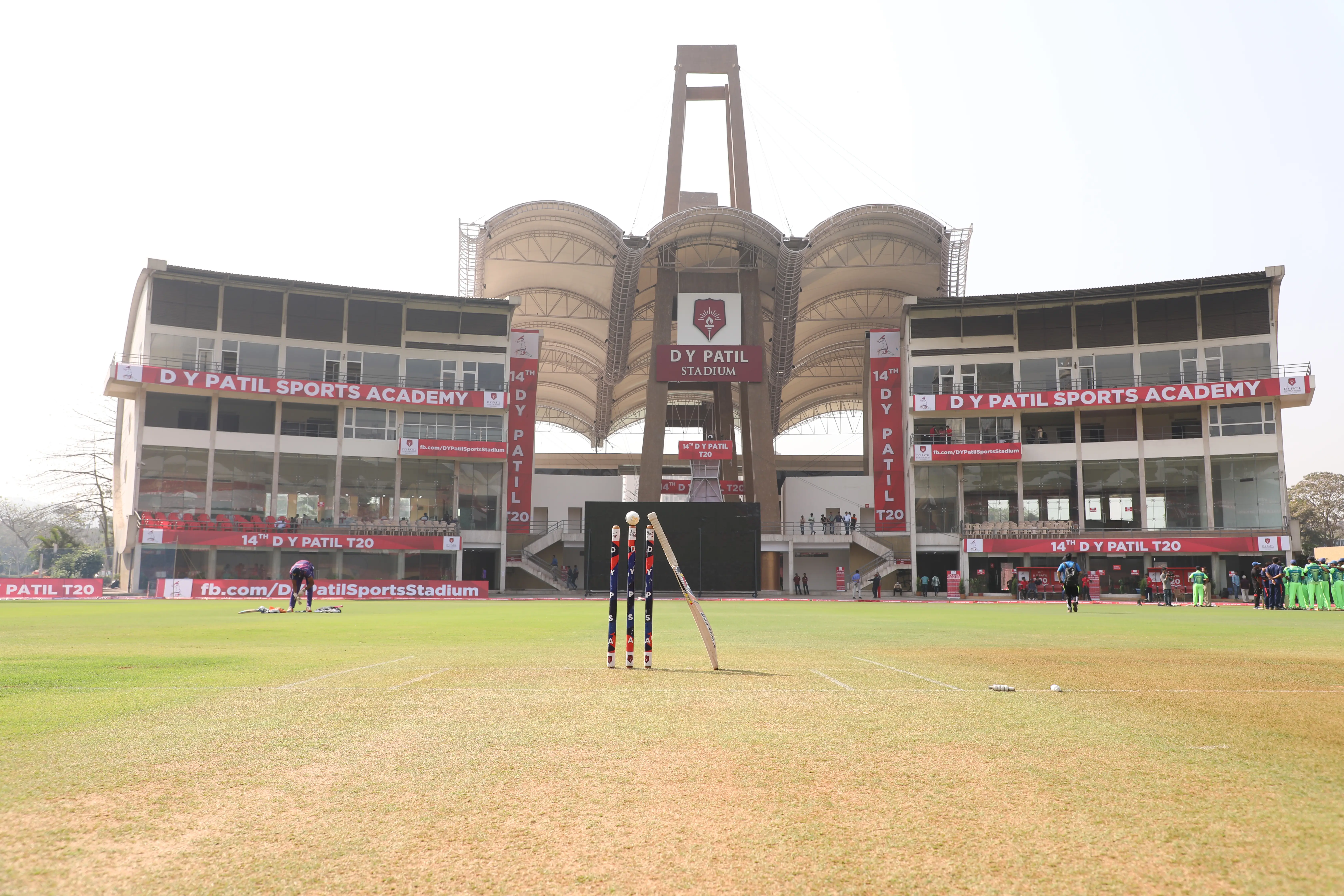 dy patil gallery